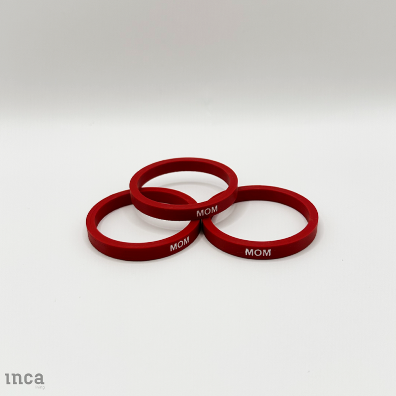 MOM ring